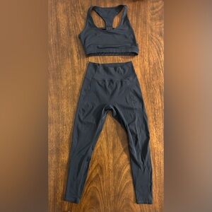 BuffBunny Black High-Waisted Leggings and Sports Bra Set
